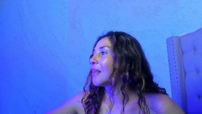 Natasha_Claus live cam on Cam4