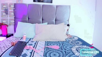 Natasha_wisx live cam on Cam4