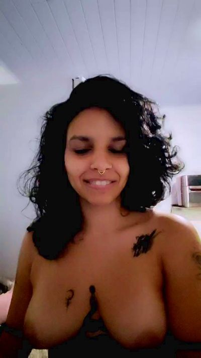 Natassha live cam on Cam4