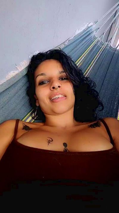Natassha live cam on Cam4