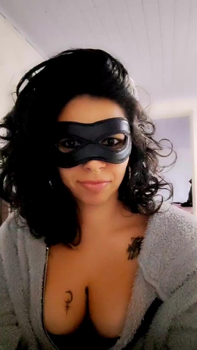 Natassha live cam on Cam4