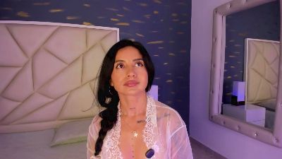 NathCinema live cam on Cam4