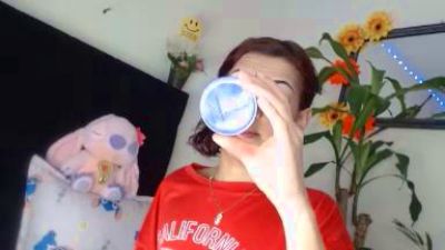 Nathalia_Looes live cam on Cam4