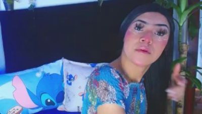 Nathalia_Looes live cam on Cam4