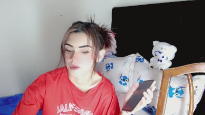 Nathalia_Looes live cam on Cam4