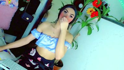Nathalia_Looes live cam on Cam4