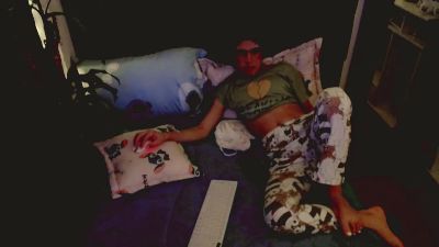 Nathalia_Looes live cam on Cam4