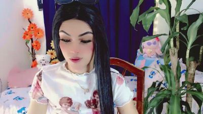 Nathalia_Looes live cam on Cam4