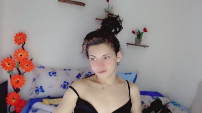 Nathalia_Looes live cam on Cam4