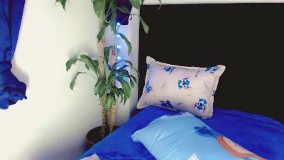 Nathalia_Looes live cam on Cam4