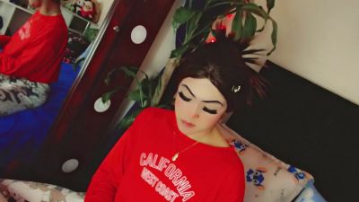 Nathalia_Looes live cam on Cam4