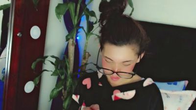 Nathalia_Looes live cam on Cam4