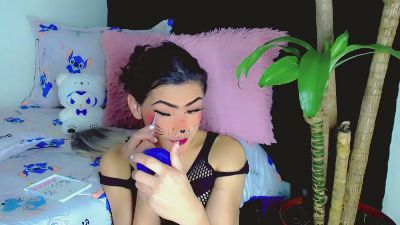 Nathalia_Looes live cam on Cam4