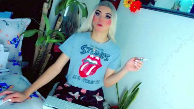 Nathalia_Looes live cam on Cam4