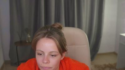 NathalieNewlon live cam on Cam4