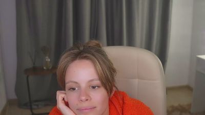 NathalieNewlon live cam on Cam4