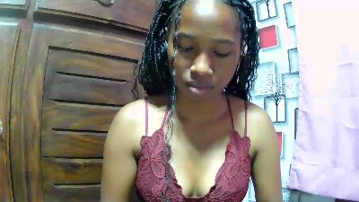 Nathalielock live cam on Cam4