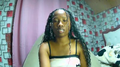 Nathalielock live cam on Cam4