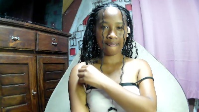 Nathalielock live cam on Cam4