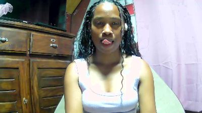 Nathalielock live cam on Cam4