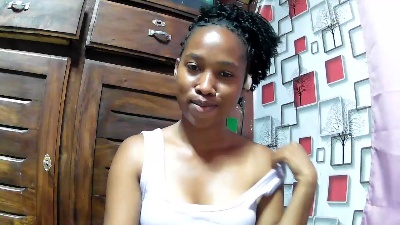 Nathalielock live cam on Cam4