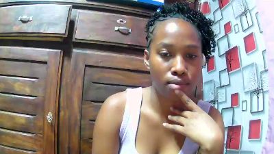 Nathalielock live cam on Cam4