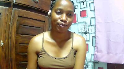 Nathalielock live cam on Cam4