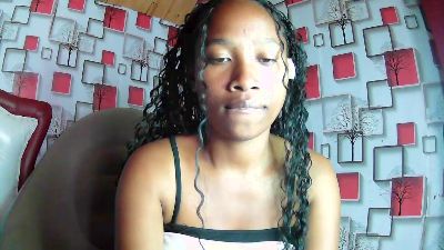 Nathalielock live cam on Cam4