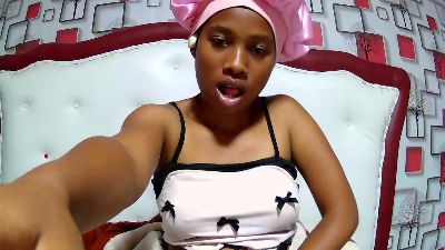 Nathalielock live cam on Cam4