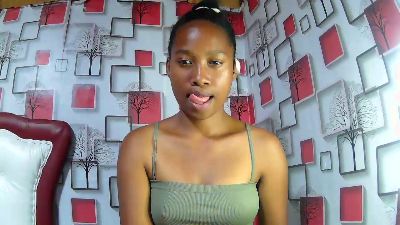 Nathalielock live cam on Cam4