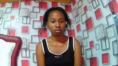 Nathalielock live cam on Cam4