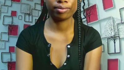 Nathalielock live cam on Cam4