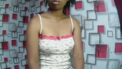 Nathalielock live cam on Cam4