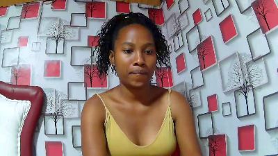 Nathalielock live cam on Cam4