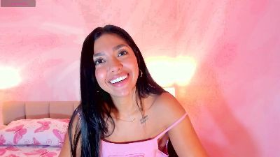 Nathaly_Verjel live cam on Cam4