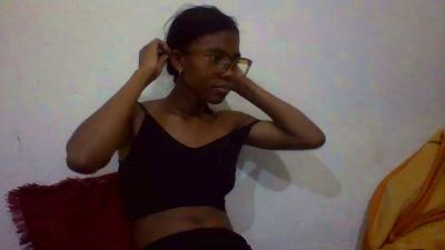 Nathalydia live cam on Cam4