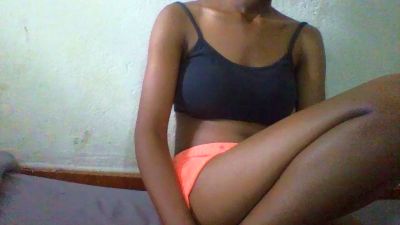 Nathalydia live cam on Cam4