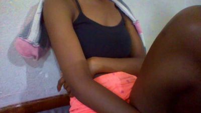 Nathalydia live cam on Cam4