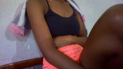 Nathalydia live cam on Cam4