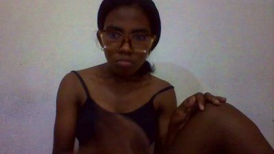 Nathalydia live cam on Cam4