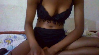 Nathalydia live cam on Cam4