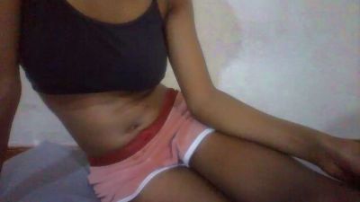 Nathalydia live cam on Cam4