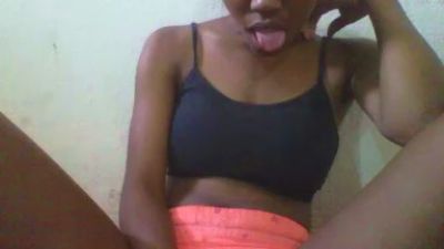 Nathalydia live cam on Cam4