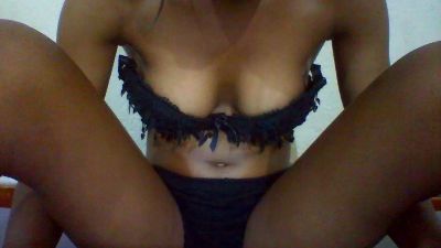 Nathalydia live cam on Cam4