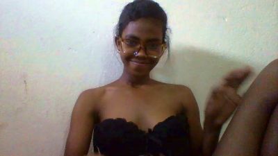 Nathalydia live cam on Cam4