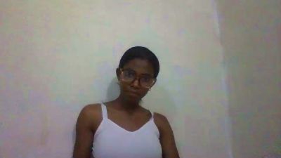 Nathalydia live cam on Cam4