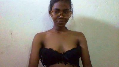 Nathalydia live cam on Cam4