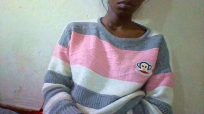 Nathalydia live cam on Cam4