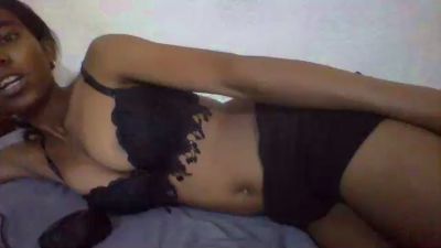 Nathalydia live cam on Cam4