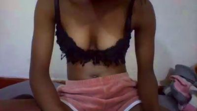 Nathalydia live cam on Cam4